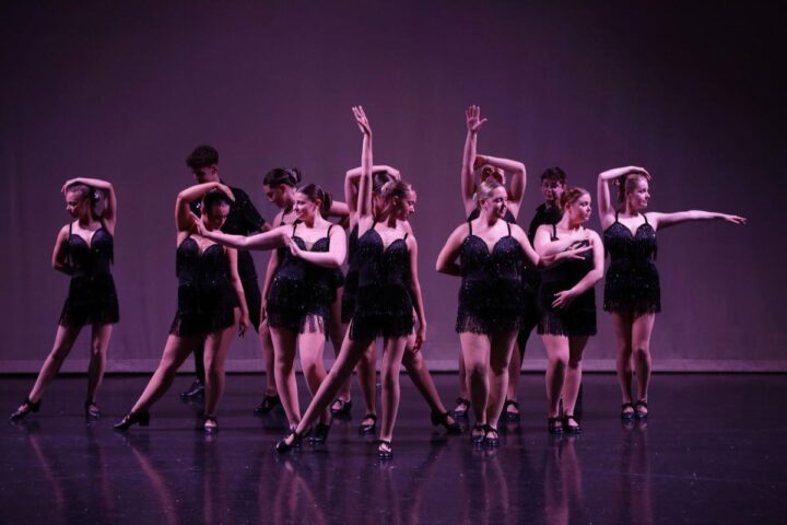 Molly Vickers – Dance 2026