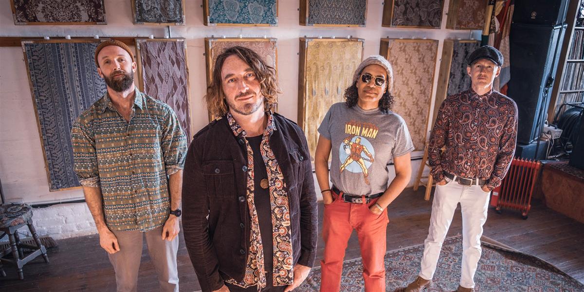 Wille & The Bandits at The Eric Morecambe Centre, Harpenden