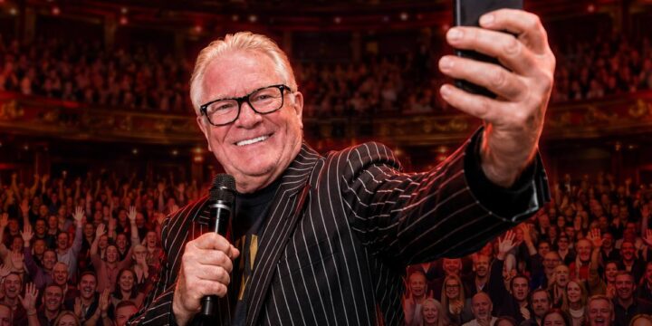 Jim Davidson – No Holds Barred